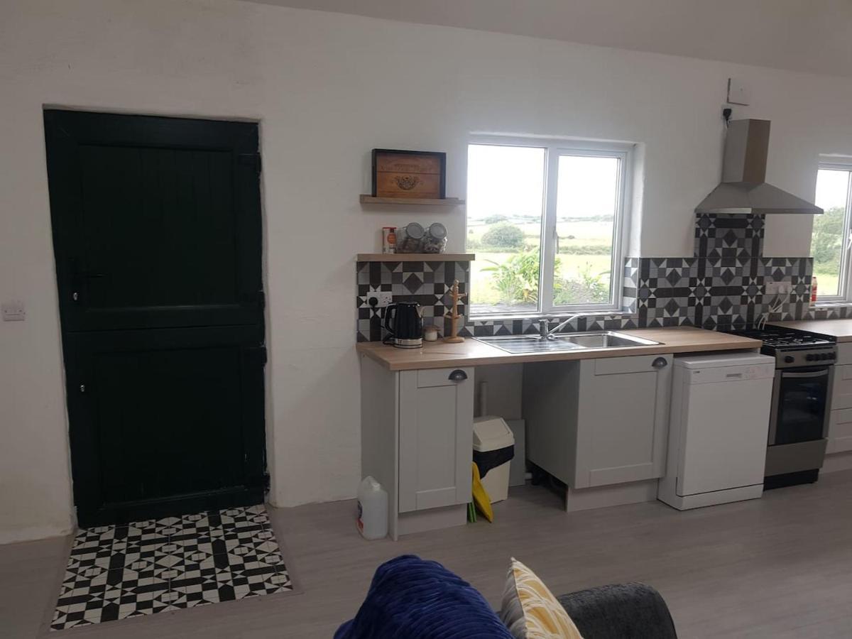 Lavender Lane Cottage Тралий Екстериор снимка