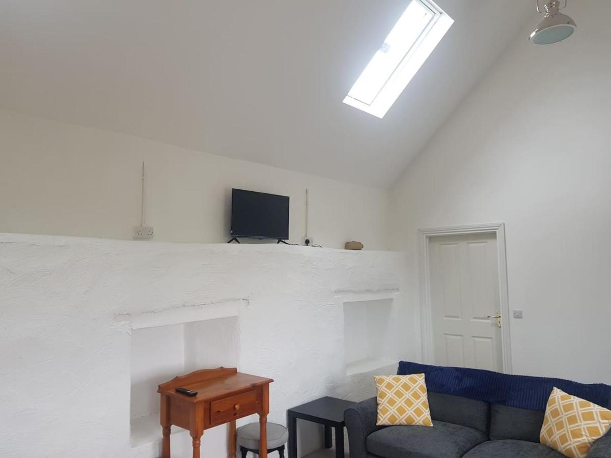 Lavender Lane Cottage Тралий Екстериор снимка