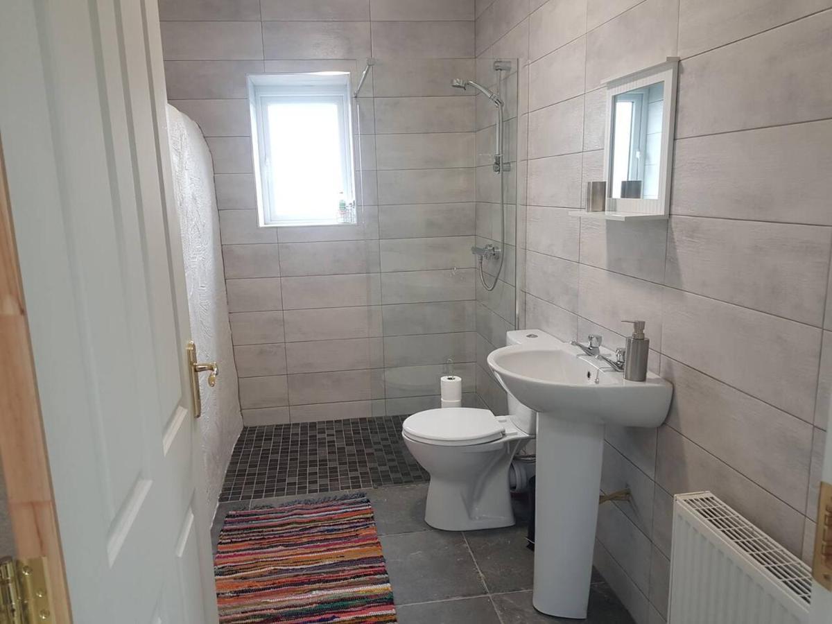 Lavender Lane Cottage Тралий Екстериор снимка